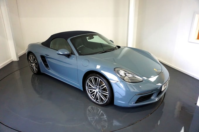 2025 Porsche 718 Boxster