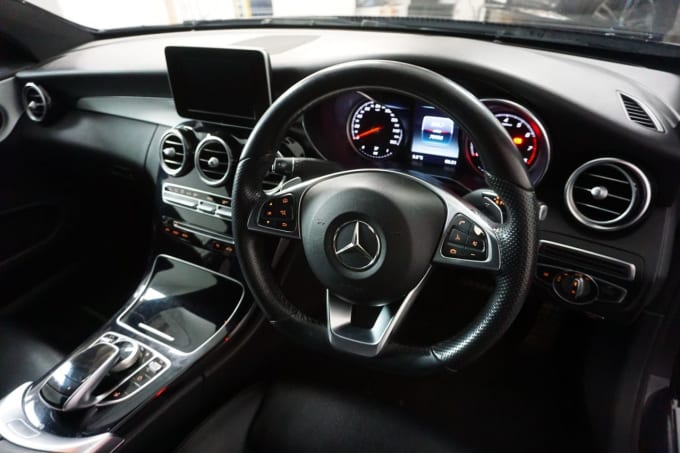 2025 Mercedes-benz C-class