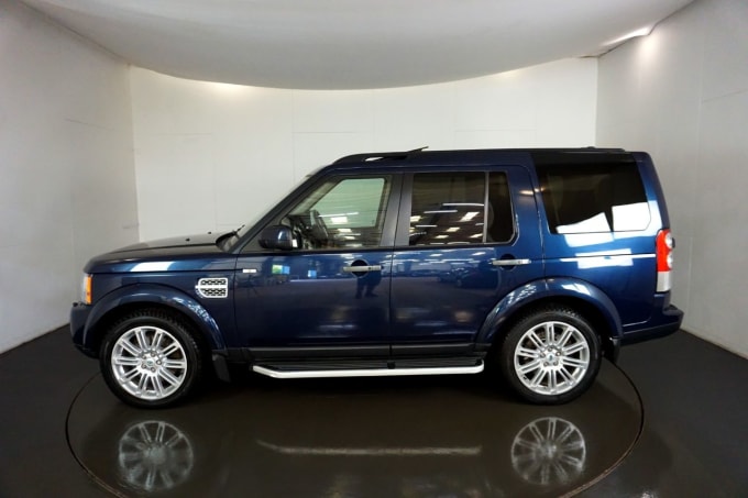 2025 Land Rover Discovery 4