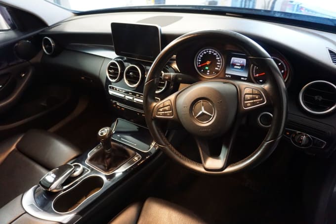 2025 Mercedes-benz C-class