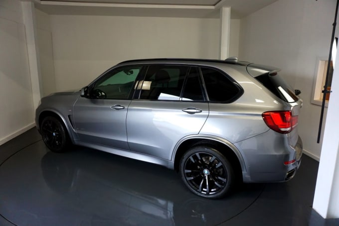 2025 BMW X5