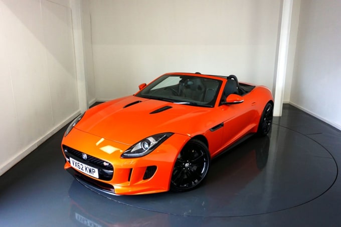 2025 Jaguar F-type