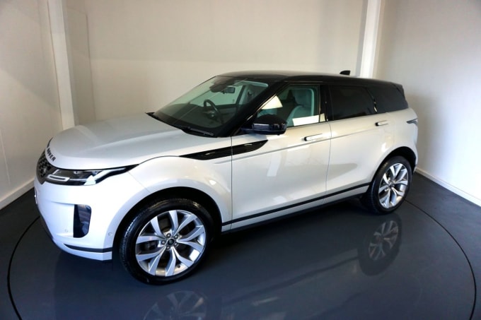 2025 Land Rover Range Rover Evoque