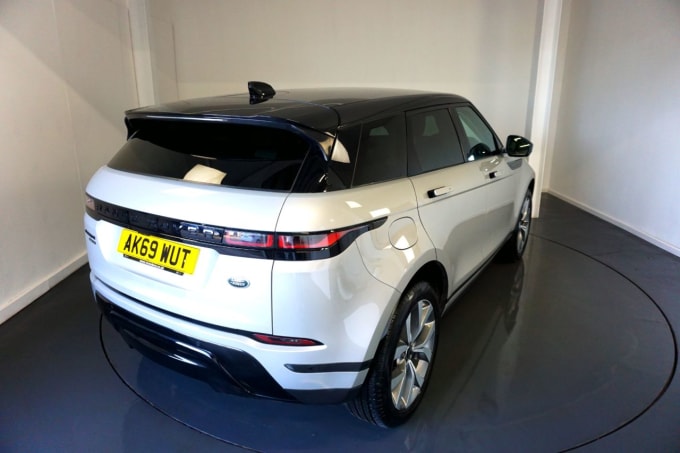 2025 Land Rover Range Rover Evoque