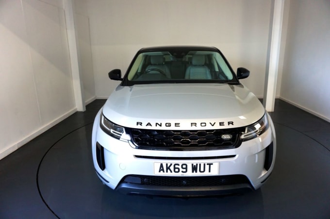 2025 Land Rover Range Rover Evoque