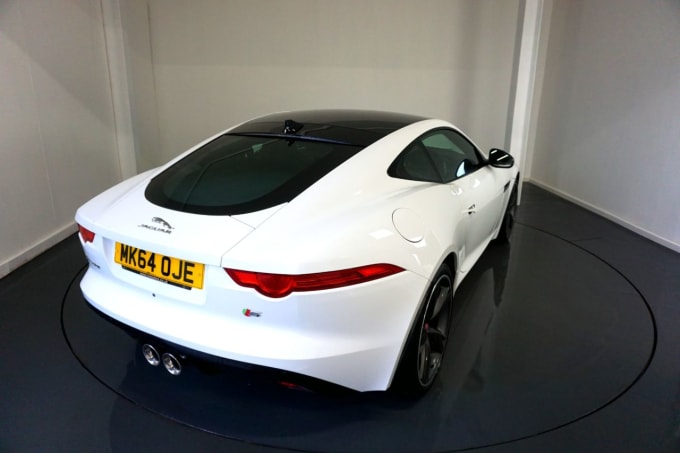 2025 Jaguar F-type