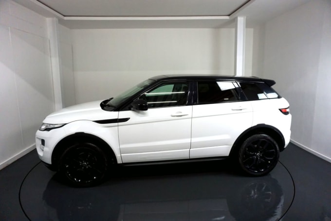 2025 Land Rover Range Rover Evoque