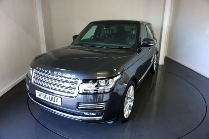 2025 Land Rover Range Rover