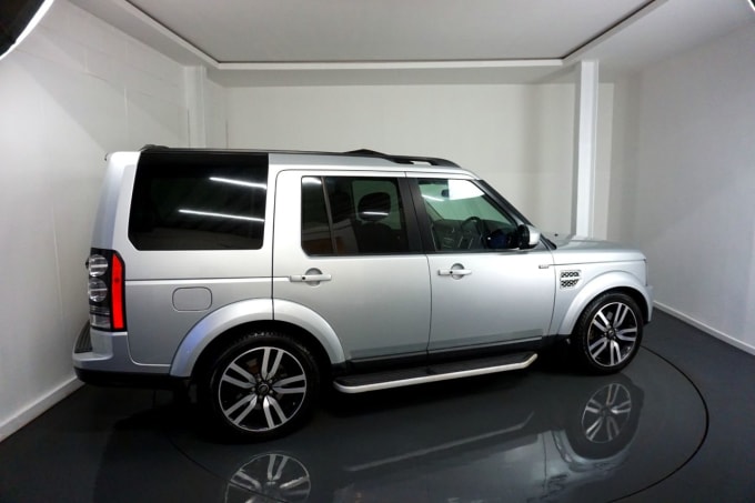 2025 Land Rover Discovery 4