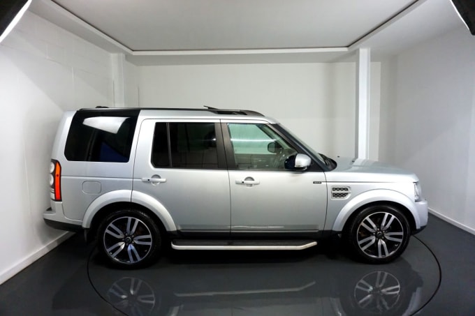 2025 Land Rover Discovery 4