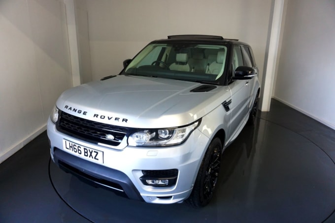 2025 Land Rover Range Rover Sport