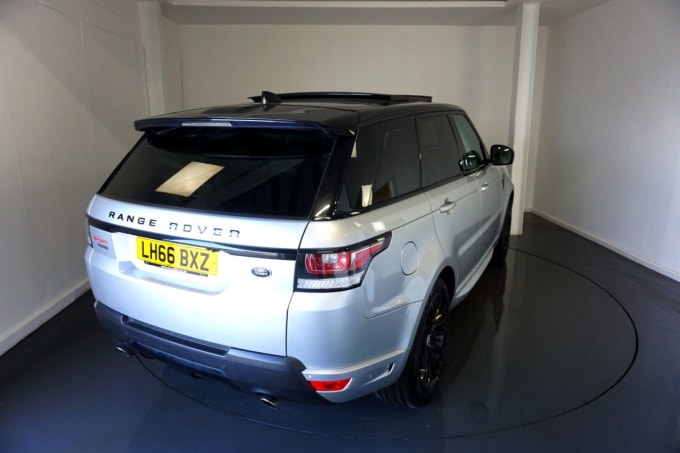 2025 Land Rover Range Rover Sport