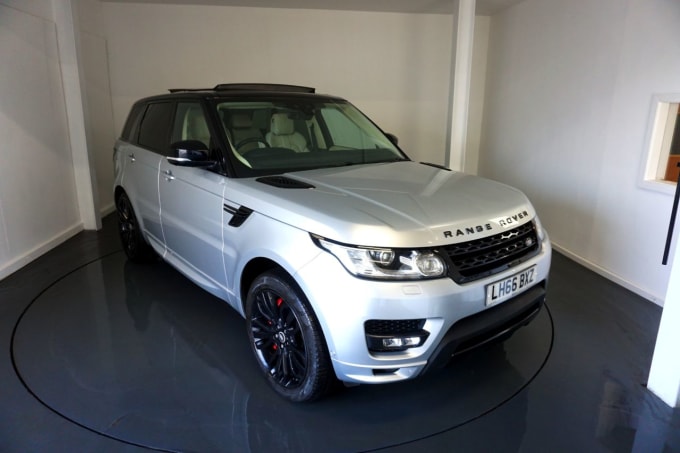 2025 Land Rover Range Rover Sport