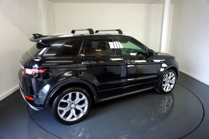 2025 Land Rover Range Rover Evoque