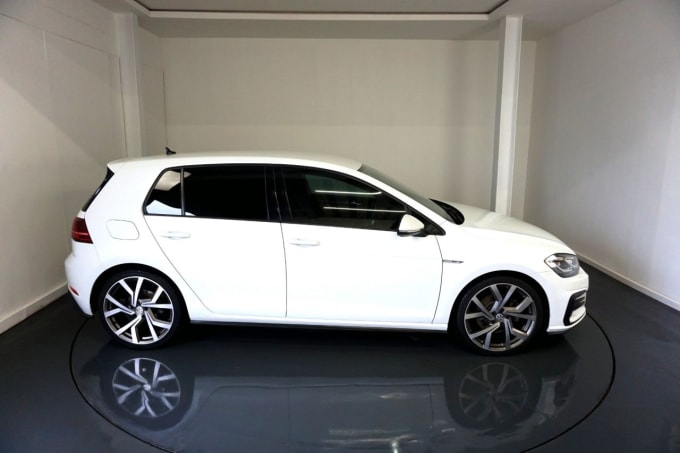 2025 Volkswagen Golf