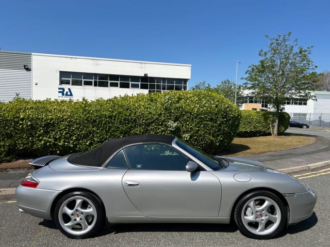 2025 Porsche 911