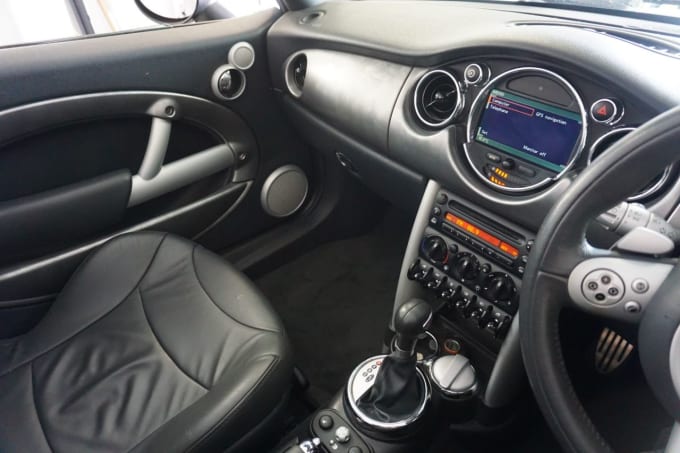 2025 Mini Convertible