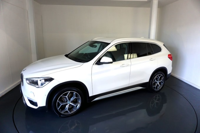 2025 BMW X1