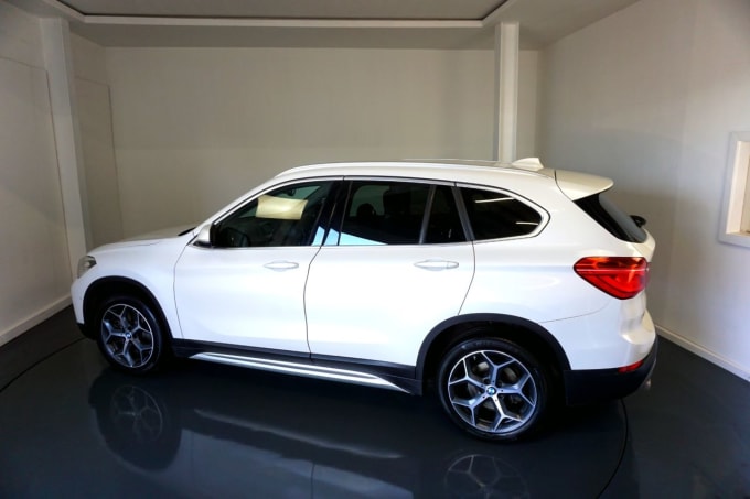 2025 BMW X1