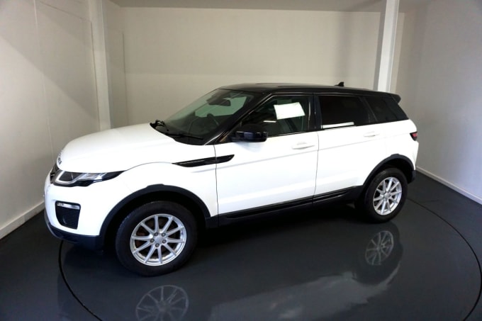 2025 Land Rover Range Rover Evoque