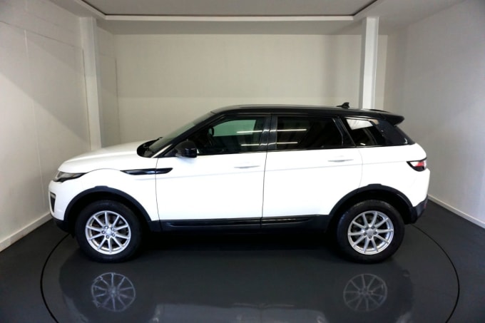 2025 Land Rover Range Rover Evoque