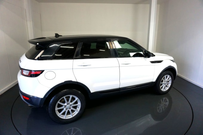 2025 Land Rover Range Rover Evoque