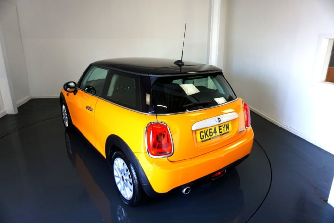 2025 Mini Hatch