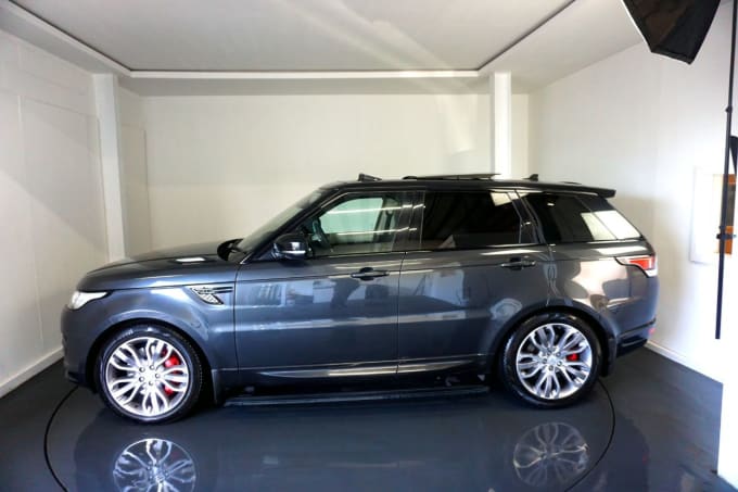 2025 Land Rover Range Rover Sport