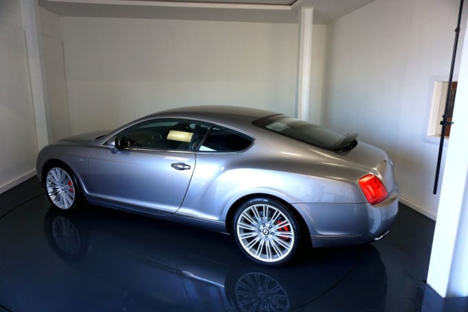 2025 Bentley Continental