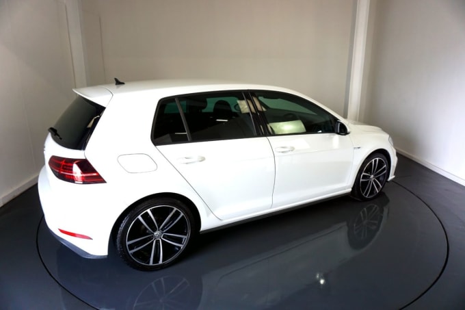 2025 Volkswagen Golf