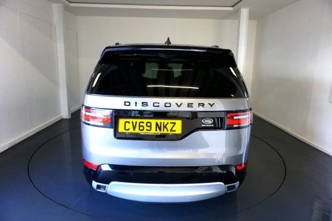 2025 Land Rover Discovery 5