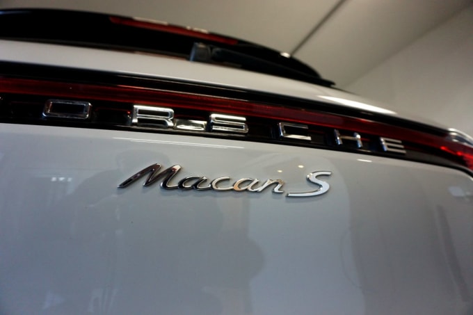 2025 Porsche Macan