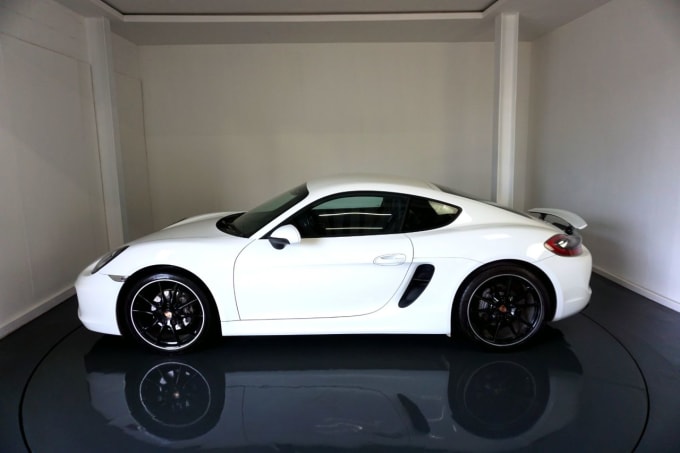 2025 Porsche Cayman