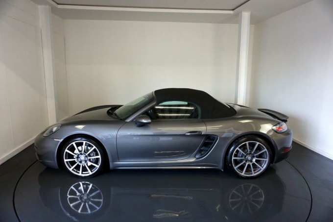 2025 Porsche 718 Boxster