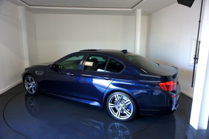 2025 BMW M5