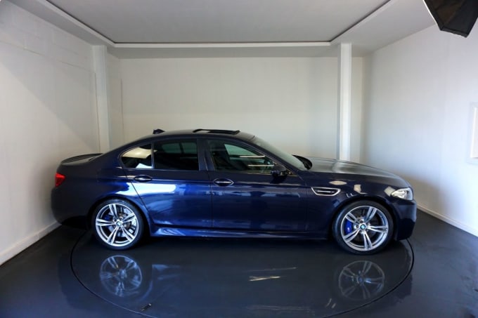 2025 BMW M5