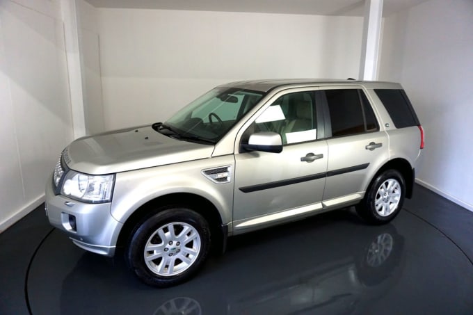 2025 Land Rover Freelander 2