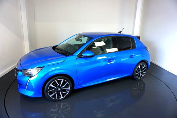 2025 Peugeot 208