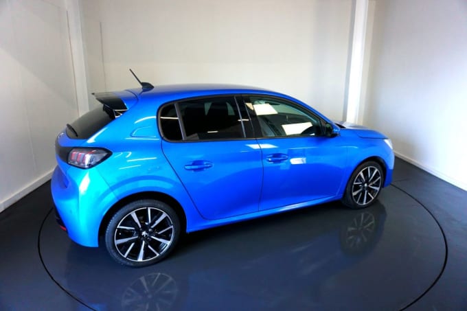 2025 Peugeot 208