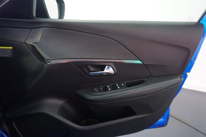 2025 Peugeot 208