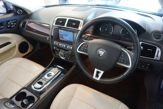 2025 Jaguar Xk