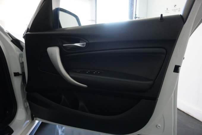 2025 BMW 1 Series