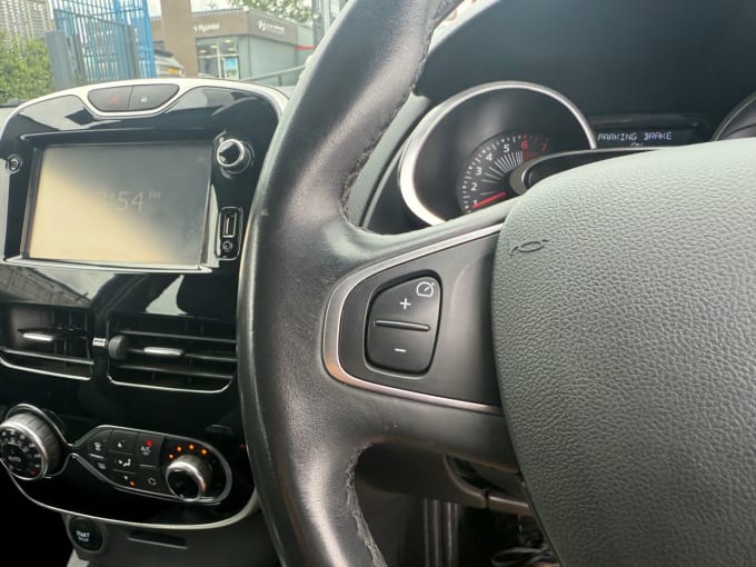 2025 Renault Clio
