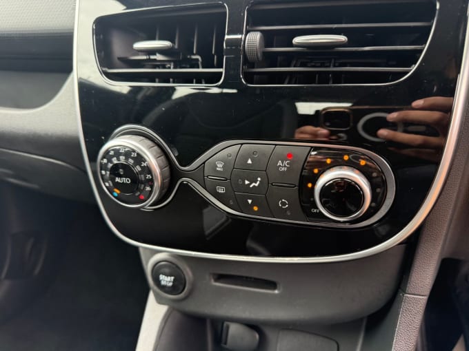 2025 Renault Clio