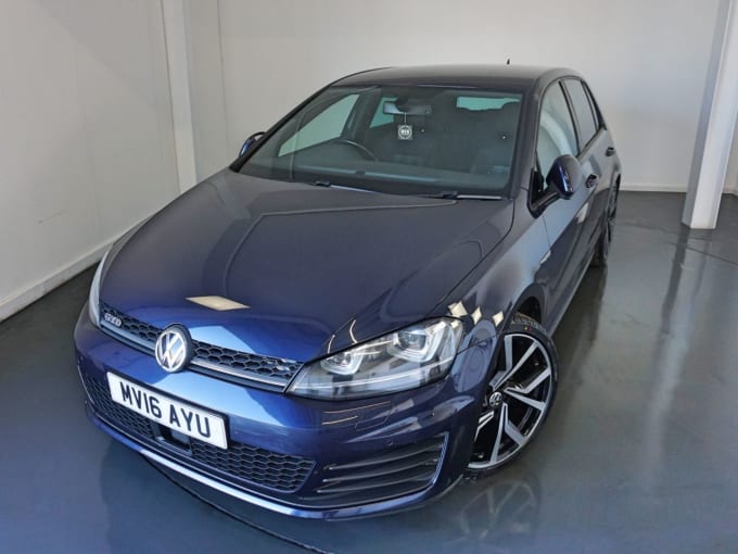 2016 Volkswagen Golf