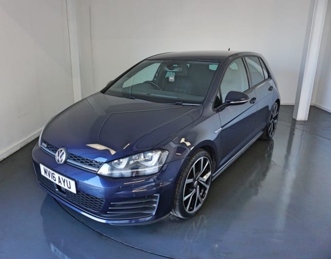 2016 Volkswagen Golf