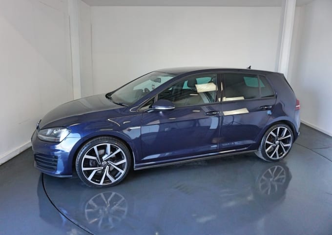 2016 Volkswagen Golf
