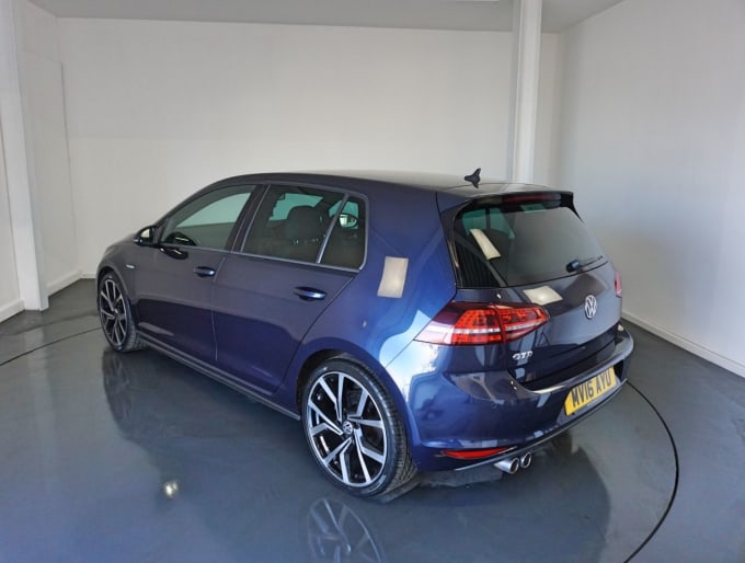 2016 Volkswagen Golf