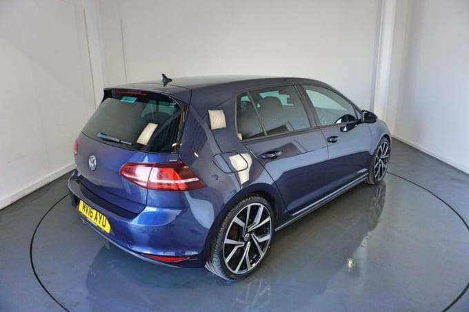 2016 Volkswagen Golf