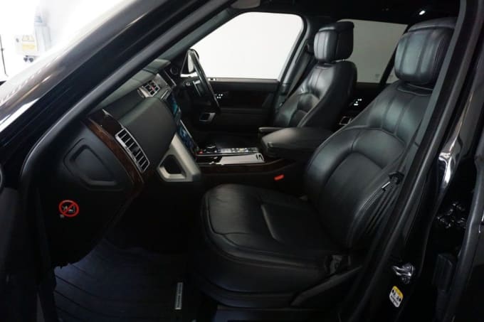 2018 Land Rover Range Rover